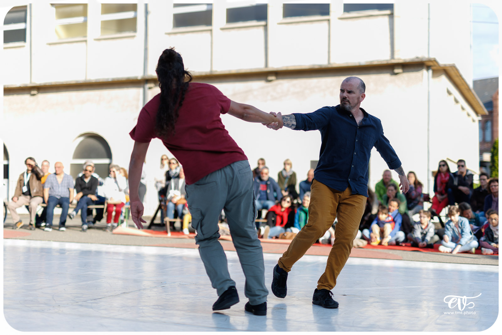 NO MAN'S LAND (CIE DARUMA)